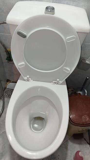 classo унитаз: Heç bir problemi. pasi, ləkəsi yoxdur