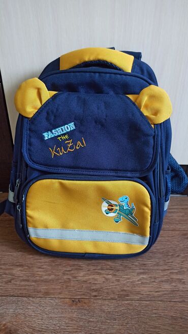 сумка для детей кенгуру: Продается школьная сумка для мальчика/ девочки. в отличном состоянии