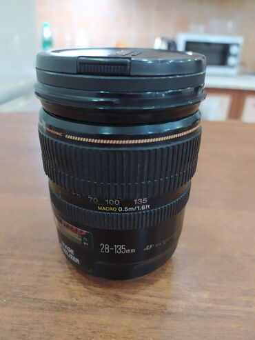 продам фотоаппарат canon: Объектив Canon EF 28-135mm f/3.5-5.6 USM IS + UV фильтр +