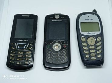 запчасти бу т4: Продаю телефоны. Не включаются Samsung GT-C3200 цена 200 сом Philips