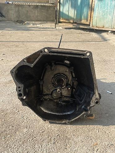 ford 5 1: VAZ sürətlər qutusu ( karobka) 4 pillə. Nivanin ustunden cixib 180 — 2