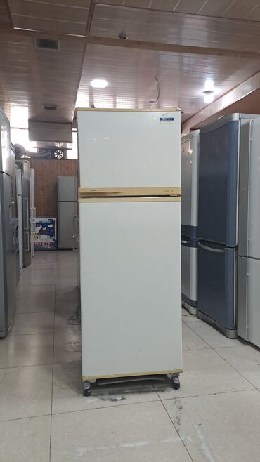 Qabyuyan maşınlar: Soyuducular