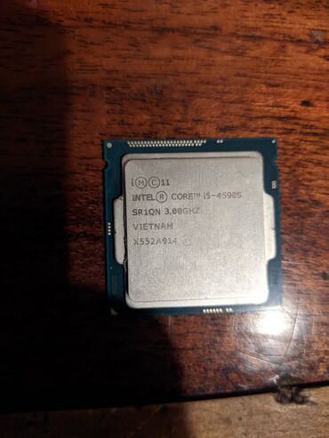 Prosessorlar: Prosessor Intel Core i5 4590, 3-4 GHz, 4 nüvə, İşlənmiş