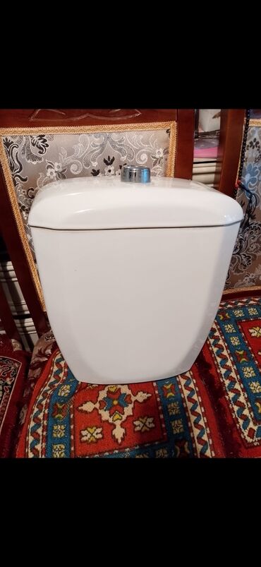 Hamam üçün aksessuarlar: Salam aleykum ayaqyolu üçün baçonka satilir normal veziyyetdedir az