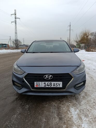 Hyundai: Hyundai Solaris: 2017 г., 1.4 л, Механика, Газ, Седан