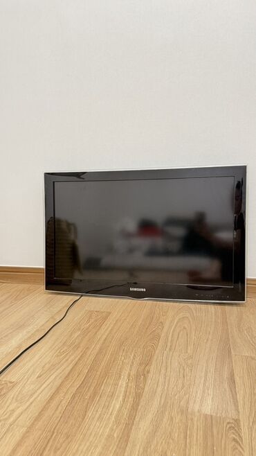 тв монитор lcd: Samsung LE32D450G1W. Характеристики модели Samsung LE32D450G1W: Тип