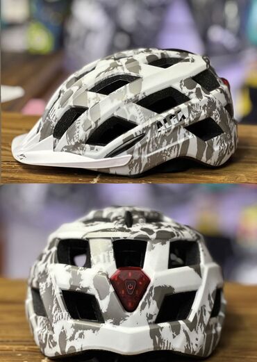 Шлемы: Велосипедные шлемы
