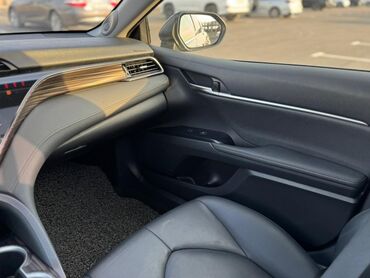 Toyota: Toyota Camry: 2018 г., 2.5 л, Гибрид, Седан — 17