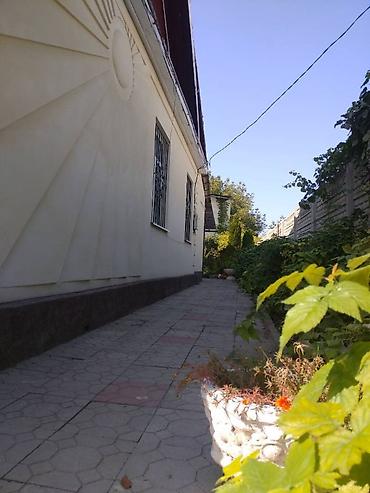 Продажа коттеджей и домов: 4 комнаты, 70 м², 4 соток, Бишкек, Молодая Гвардия Агентство недвижимости — 13