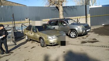 Daewoo: Daewoo Nexia: 2011 г., 1.6 л, Механика, Бензин, Седан