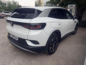лифты: Volkswagen ID.4: 2022 г., Вариатор, Электромобиль, Лифтбек — 2