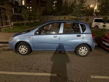 Daewoo: Daewoo Kalos: 2003 г., 1.4 л, Автомат, Бензин, Хэтчбэк — 3