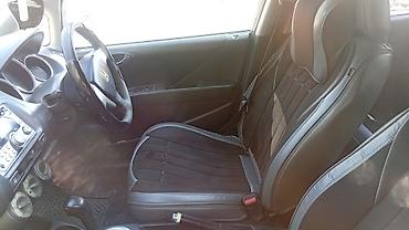 Продажа авто: Honda Fit: 2005 г., 1.3 л, Вариатор, Бензин, Хэтчбэк — 2