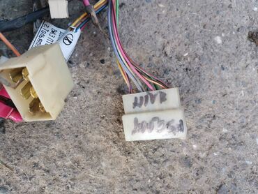 Auto delovi: Kompletna instalacija Lada 21213 Niva 2003 godište. Polovno, očuvano — 10