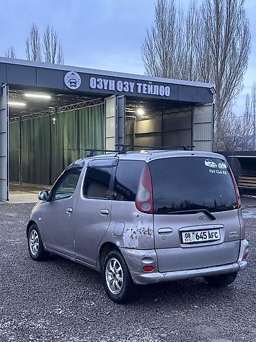 Toyota: Toyota Yaris Verso: 2002 г., 1.3 л, Автомат, Газ, Минивэн — 5