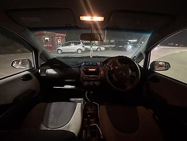 golf 2 8: Honda Fit: 2002 г., Автомат, Бензин, Хэтчбэк — 3