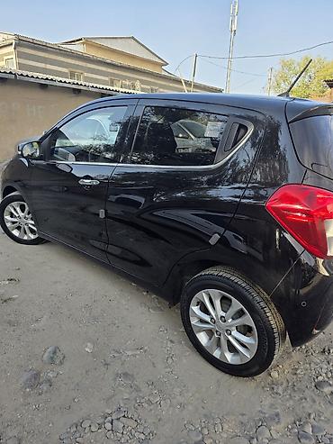 41 5: Chevrolet Spark: 2019 г., 1 л, Автомат, Бензин, Хэтчбэк — 4