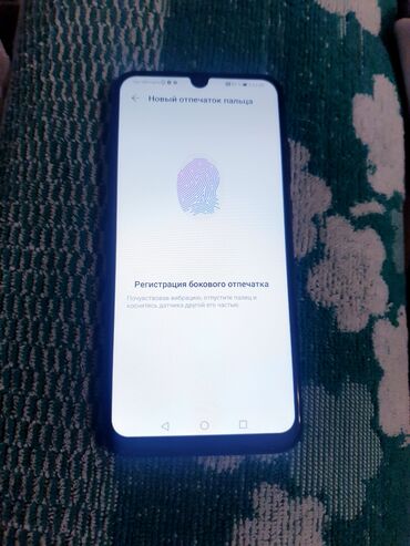 Honor: Honor 10 Lite, Б/у, 64 ГБ, цвет - Черный, 2 SIM — 10