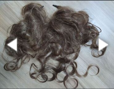 Perike i klipse: Prodajem prirodnu kosusniženu . na stanju ;perika prirodna — 2