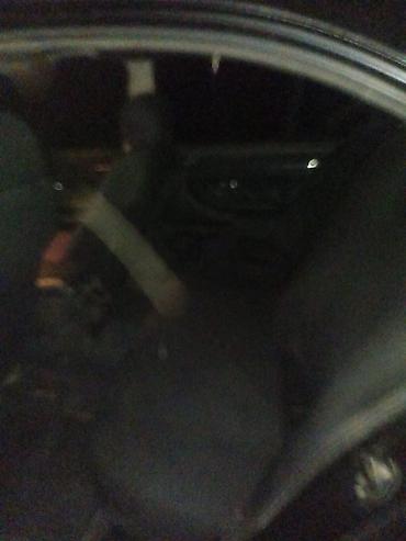 BMW: BMW sedan – qara rəng, 4 qapı. Xarici: - Qara kuzov, tündləşdirilmiş — 6