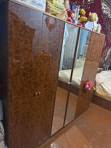 Real alıcı olsa endirim olacaq gəlib baxa bilərsiz İki tumba,yataq lalafo.az -da Real alıcı olsa endirim olacaq gəlib baxa bilərsiz İki tumba,yataq
