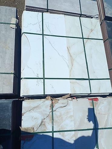 palet nədir: Keramik plitələr – iri ölçülü, mərmər naxışlı - Material: keramik - — 1