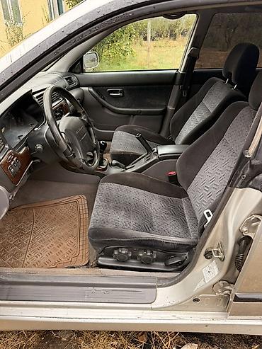 Subaru: Subaru Legacy: 2000 г., 2.5 л, Кол менен иштөөчү, Бензин, Универсал — 5
