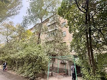 Продажа квартир: 3 комнаты, 63 м², 8 мкр 104 серия, 5 этаж — 1