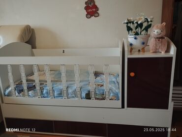 islenmis usaq mebelleri: Oğlan və qız üçün, İşlənmiş, Dördbucaq, Beşik, Dəstsiz, Matrassız