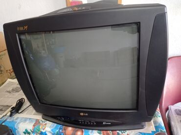 телевизор lg старый: Продаю телевизор LG. В отличном состоянии! Торг уместен