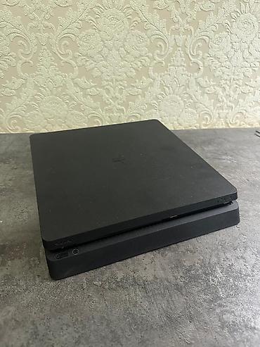 ps3 osh: 🔥 Sony PS4 Slim HEN 11.00 — отличное состояние Прошитая версия HEN — 8