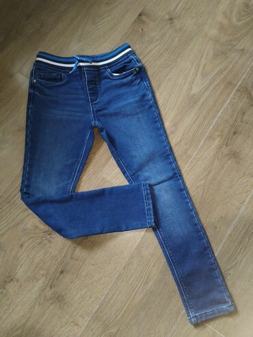 spiner za bebe: C&A, Skinny, 134-140