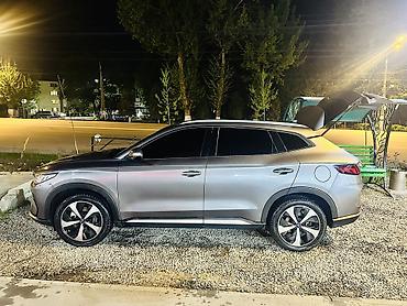 BYD: BYD Song Plus: 2022 г., Вариатор, Электромобиль, Кроссовер — 4