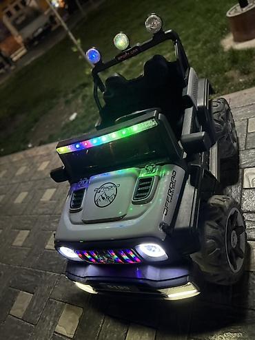 трюковой скейт: Детский электрокар, Б/у — 3