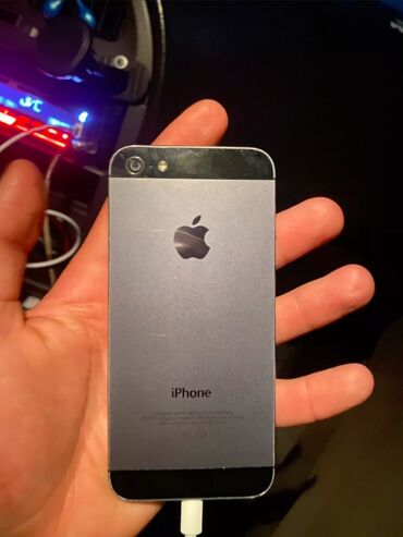 телефон обмен на велосипед: IPhone 5, Б/у, 32 ГБ, Black Titanium, Зарядное устройство, Защитное стекло, Чехол, 100 %