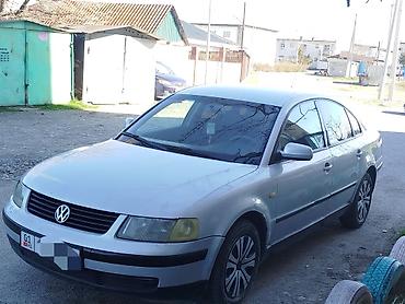 spark 2021: Volkswagen Passat: 1998 г., 1.8 л, Механика, Бензин, Седан — 4