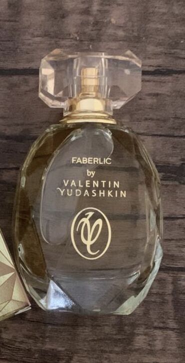 megamor parfum: Parfum Valentin Yudaşkin
Çox az üstündən vurulub
