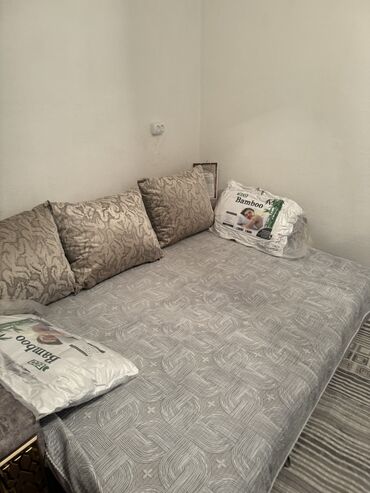 продажа кв бишкек: 1 бөлмө, 34 кв. м, Малосемейка, 1 кабат, Косметикалык ремонт