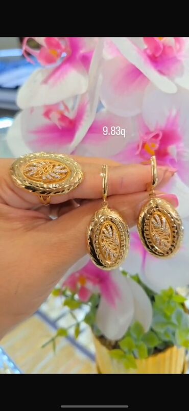 Bilərziklər: Bilərzik, Sarı qızıl, 585 Əyar, 123 g, Ünvandan götürmə -da lalafo.az — 14 Bilərziklər: Bilərzik, Sarı qızıl, 585 Əyar, 123 g, Ünvandan götürmə — 14