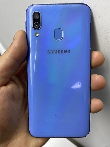 Уюлдук телефондор жана аксессуарлар: Samsung Galaxy A40 (модель SM-A405FN/DS), цвет: синий градиент — 1