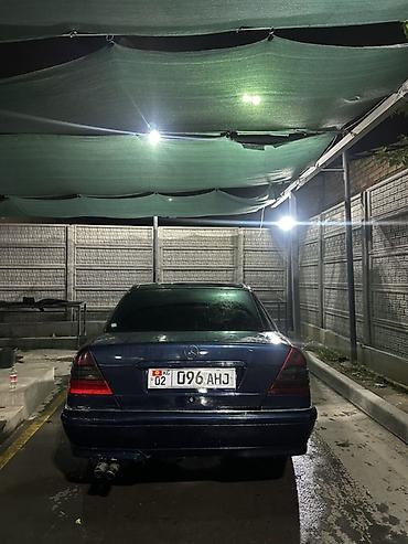 мерседес бенз с: Mercedes-Benz C-Class: 1998 г., 2.4 л, Механика, Бензин, Седан — 6