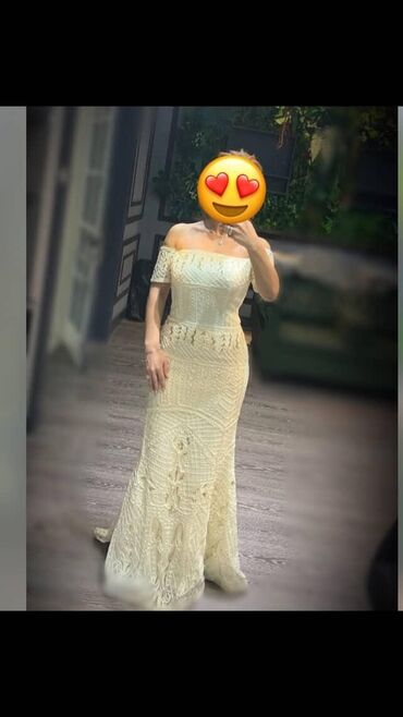 Ziyafət donları: YENİDİR. Türkiyənin Romance markasına məxsusdur. 900azn alınıb. Qiymət