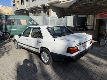 Mercedes-Benz: Mercedes-Benz W124: 1989 г., 3 л, Автомат, Бензин, Седан at lalafo.kg — 2 Mercedes-Benz: Mercedes-Benz W124: 1989 г., 3 л, Автомат, Бензин, Седан — 2