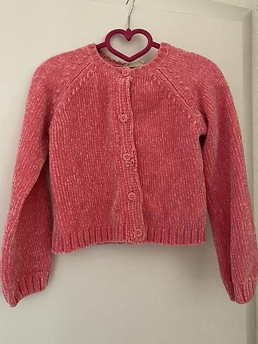 Pletena dečija kardigan džemper jakno-roze boje. - Materijal na lalafo.rs Pletena dečija kardigan džemper jakno-roze boje. - Materijal
