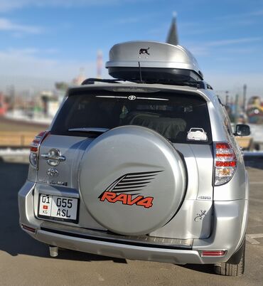 Toyota: Toyota RAV4: 2010 г., 2.5 л, Автомат, Газ, Кроссовер — 3