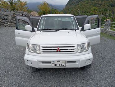 07 masin şəkilləri: Mitsubishi Pajero: 2 l | 2000 il 150000 km Ofrouder/SUV