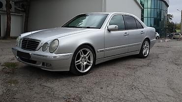 x class: Mercedes-Benz E-Class: 2001 г., 4.3 л, Автомат, Бензин, Седан — 5