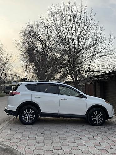 Toyota: Toyota RAV4: 2018 г., 2.5 л, Автомат, Бензин, Кроссовер — 7