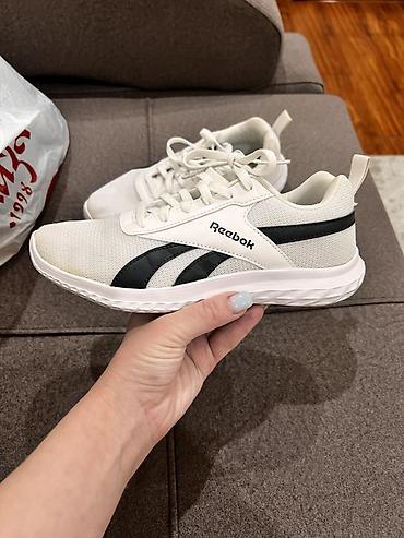 Мужские кроссовки, 36, Reebok, Б/у, цвет - Белый, Самовывоз, Платная доставка