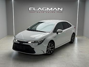 Toyota: Toyota Corolla: 2023 г., 1.8 л, Вариатор, Гибрид, Седан — 1